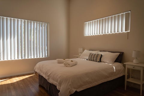 Cape Villas Dunsborough Unit 2 - Darwin Holiday 8