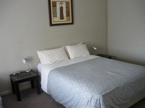 Albany Apartments - Darwin Holiday 12