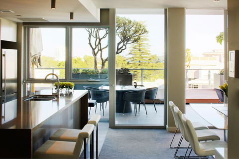 Claremont Quarter Luxury Apartment - Darwin Holiday 0