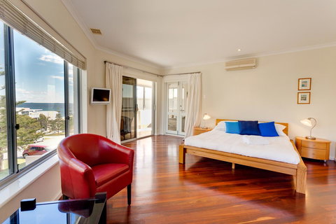 Cottesloe Contemporary Villa - Darwin Holiday 0