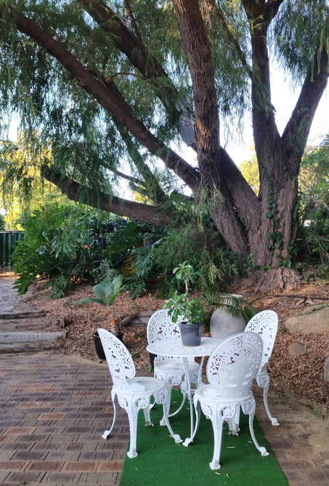 Jacaranda Hideaway Bed & Breakfast - Darwin Holiday 15