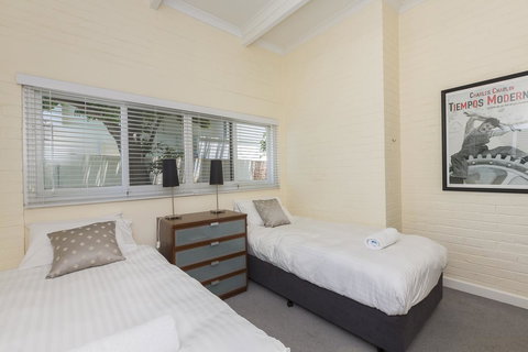 Cottesloe Bel-Air Apartment - Darwin Holiday 9