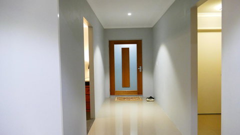 Rainbow Dream House - Darwin Holiday 18