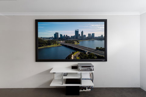 Rainbow Dream House - Darwin Holiday 4