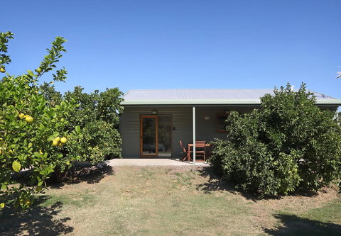 Swan Valley Sisters - Darwin Holiday 10