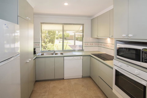 Bayshore Beachside Resort - Darwin Holiday 12