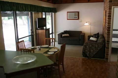 Margaret River Hideaway & Farmstay - Darwin Holiday 16