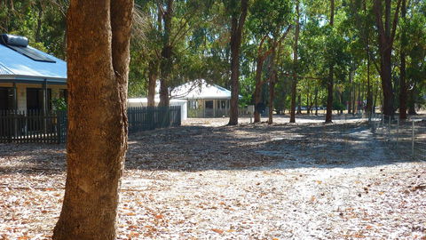 Margaret River Hideaway & Farmstay - Darwin Holiday 9