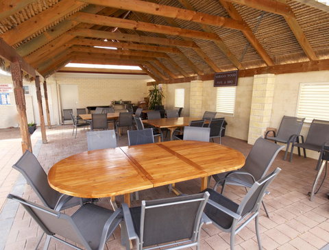 Bunbury Motel And Apartments - Darwin Holiday 9