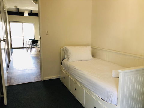 Seashore Memories - Sleeps 3 - Darwin Holiday 5