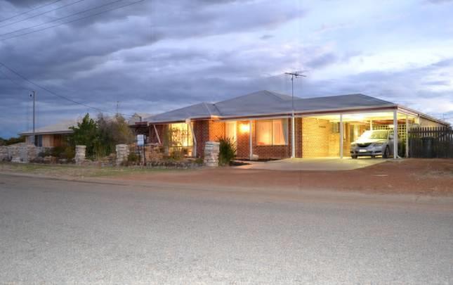 Leeman WA Darwin Holiday