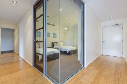 Gallery Serviced Apartments - Darwin Holiday 17