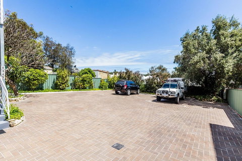 Stirling Apartments - Studio 1 - Darwin Holiday 5