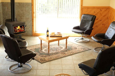 Riverside Retreat Chalets, Walpole - Darwin Holiday 9