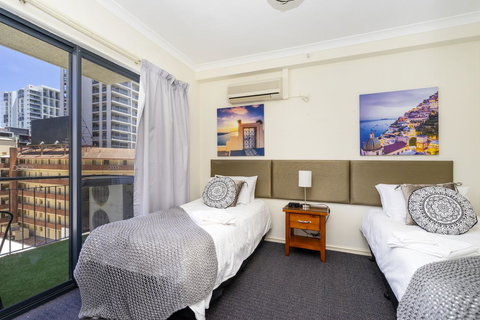 Oversized Eastend Sleeps 6 Free PARKING+POOL WIFI - Darwin Holiday 1