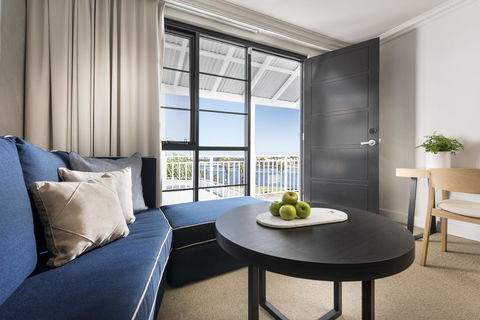 Tradewinds Hotel And Suites Fremantle - Darwin Holiday 8