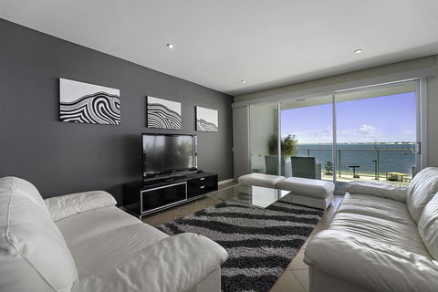 Luxury Suite Bunbury - Darwin Holiday 3