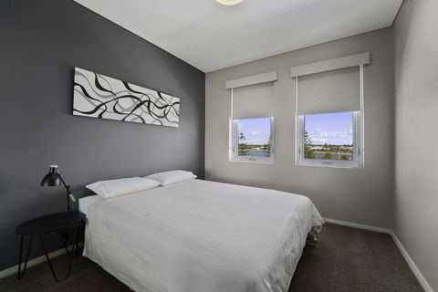Luxury Suite Bunbury - Darwin Holiday 12