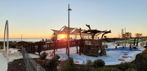 West Beach Lagoon 208 â€“ Great Value! - Darwin Holiday 29