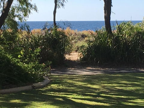 Geographe Bay Apartment - Darwin Holiday 14