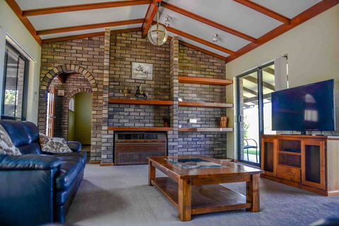 Geraldton Holliday Villas - Darwin Holiday 2