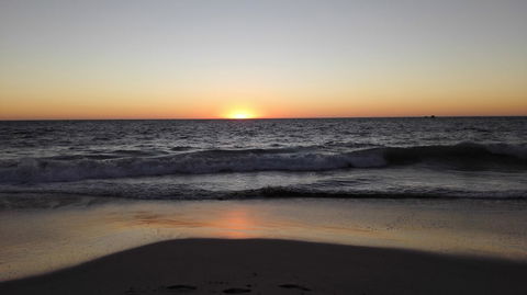 Alkimos Beach Cottage - Darwin Holiday 5