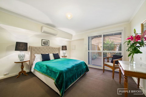 Spacious Central Townhouse - Darwin Holiday 7