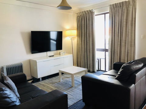 West Beach Lagoon 107 - Great Value - Darwin Holiday 6