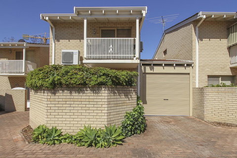 Leederville Townhouse - Darwin Holiday 12