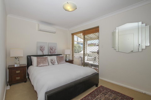 Leederville Townhouse - Darwin Holiday 3