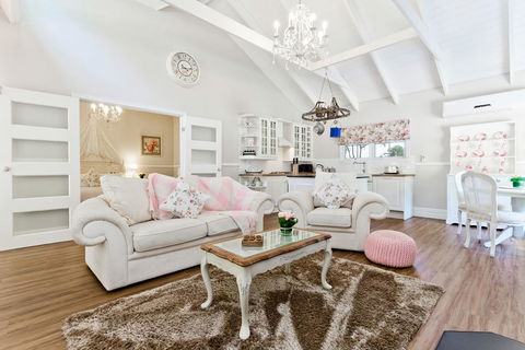 Quiet Escapes Cottages - Darwin Holiday 20