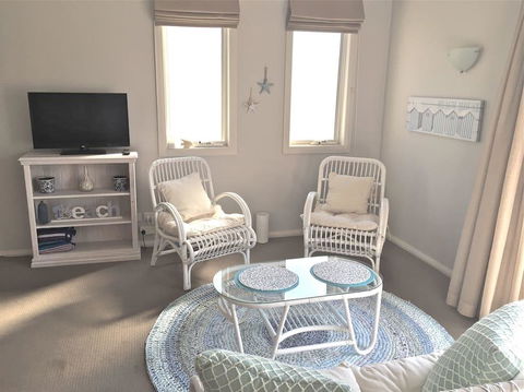 Fremantle Local Beach Studio - Darwin Holiday 6