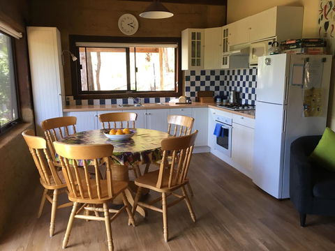 Kangaroo Valley Cottage - Darwin Holiday 11