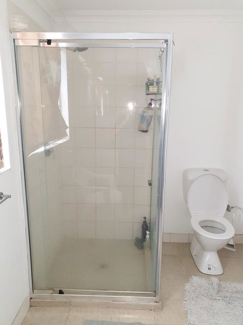 DIANELLA Budget Rooms Happy Place To Stay - Darwin Holiday 12