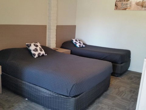 Mandurah Foreshore Motel - Darwin Holiday 7