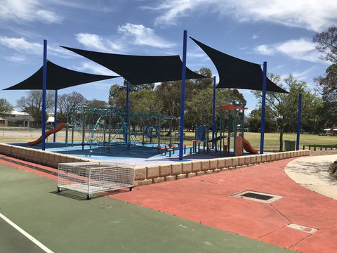 Gerring Court With Free 1 Car Bay Parking - Darwin Holiday 21
