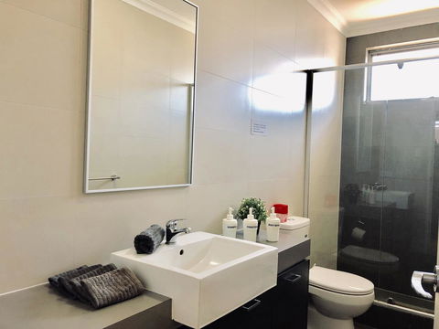 Gerring Court With Free 1 Car Bay Parking - Darwin Holiday 6