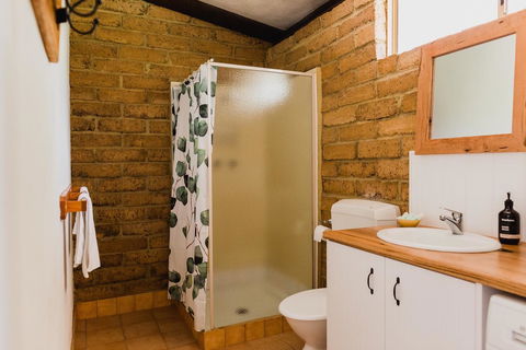 Margaret River Holiday Cottages - Darwin Holiday 6