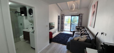 West Beach Lagoon 211 â€“ Great Views - Darwin Holiday 6