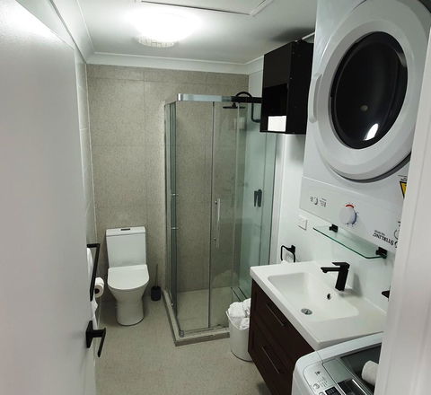 West Beach Lagoon 211 â€“ Great Views - Darwin Holiday 14