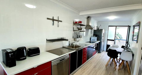 West Beach Lagoon 211 â€“ Great Views - Darwin Holiday 3