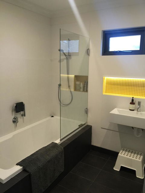 The Pool House - Fremantle - Darwin Holiday 6