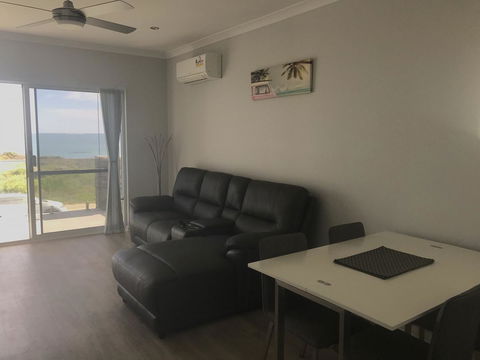 Beach House At SeaScapes.. - Darwin Holiday 19