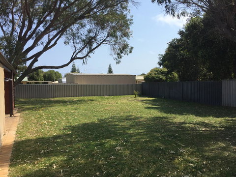 The Bothy Lancelin Family Retreat - Darwin Holiday 2