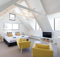 Monument Hill Townhouse - Fremantle - Darwin Holiday