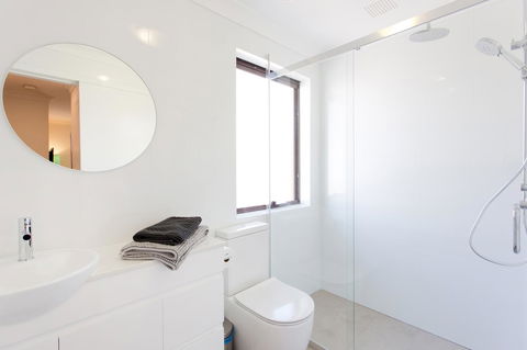 Monument Hill Townhouse - Fremantle - Darwin Holiday 5