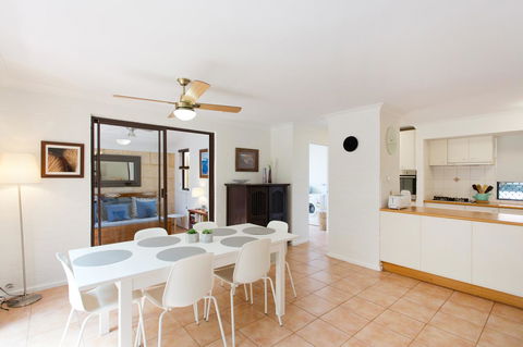 Monument Hill Townhouse - Fremantle - Darwin Holiday 16
