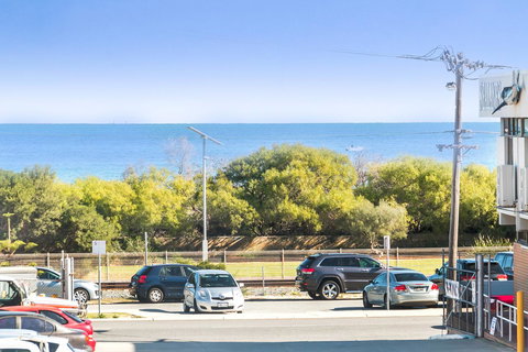 SoBe Fremantle - Darwin Holiday 8