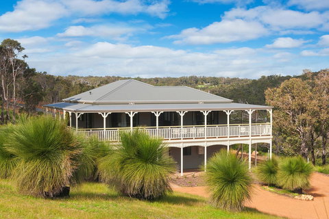 Tranquility - Darwin Holiday 0