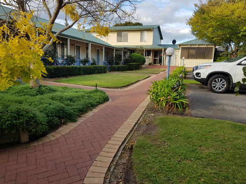 Park Avenue Holiday Units - Darwin Holiday 19